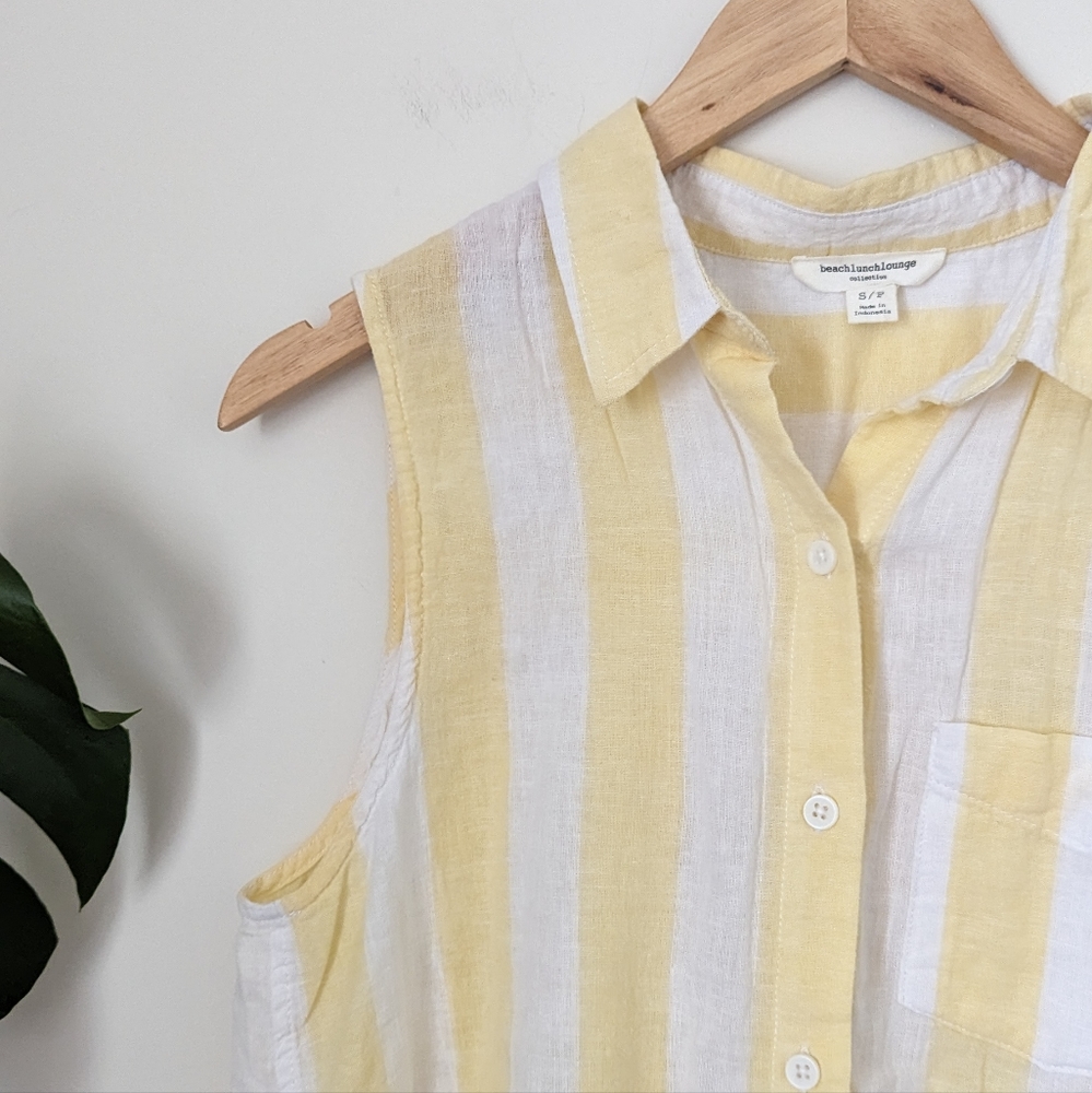 beachlunchlounge | Collection | Linen Tie Front Sleeveless Top - Picture 2 of 9